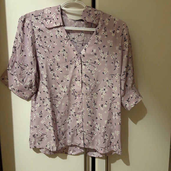 Suzy Shier Floral Purple Blouse - Picture 1 of 6